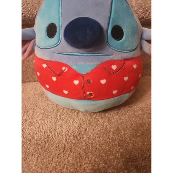 Disney Stitch Valentine's Day 2022 Squishmallow 9" Tall - Picture 2 of 6